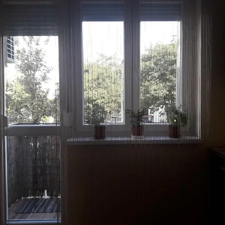 End Of The Road Apartman 아파트 *